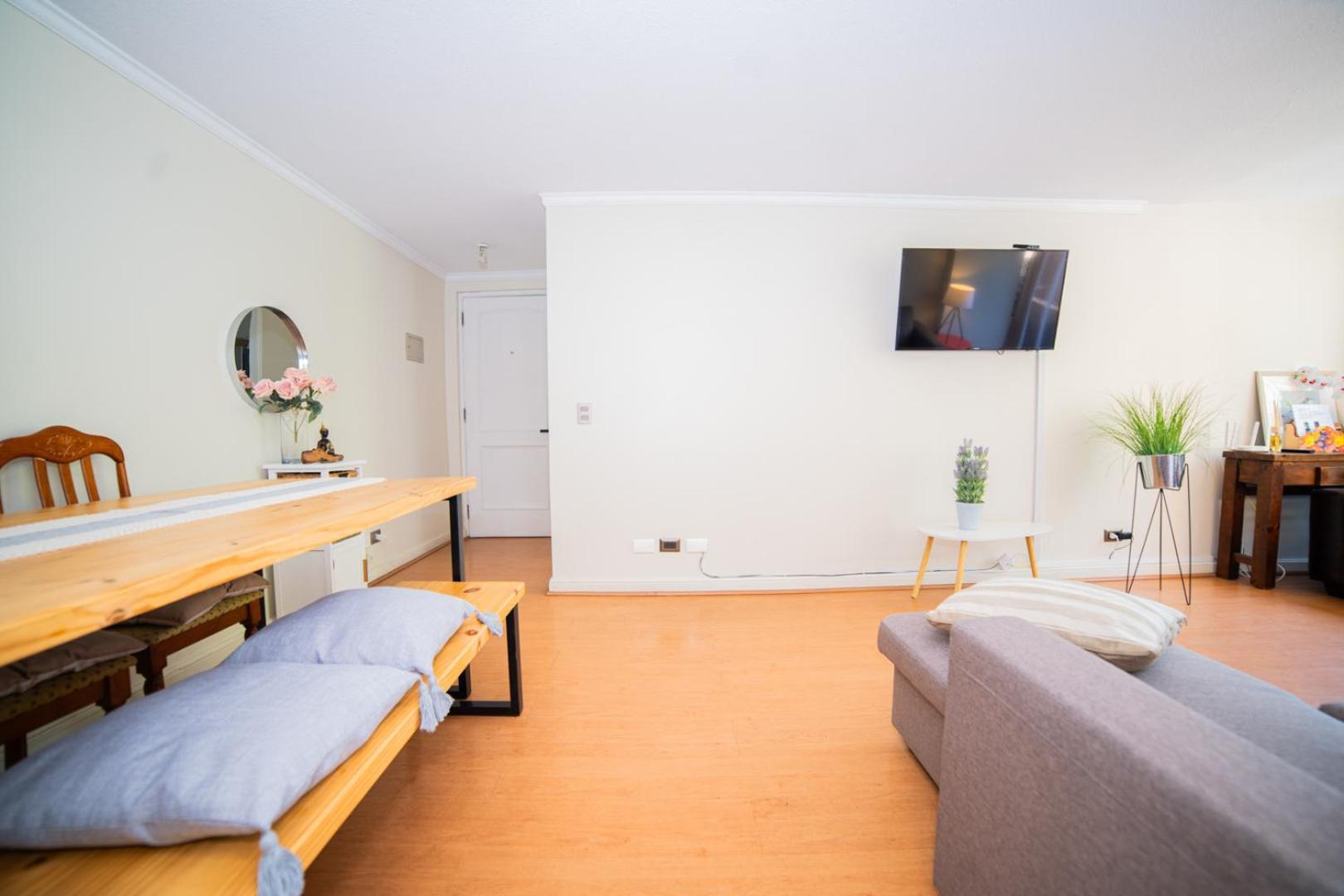 Full Departamento, Metro Manquehue, Condes Apartment *