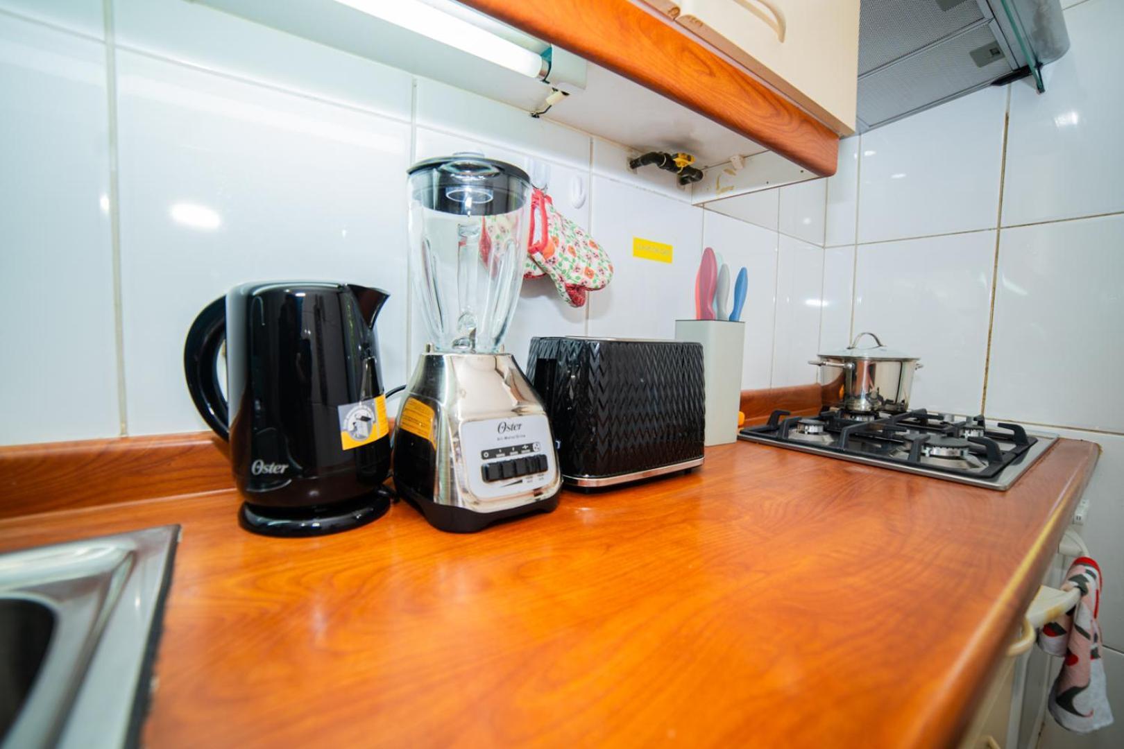 Full Departamento, Metro Manquehue, Condes Apartment *